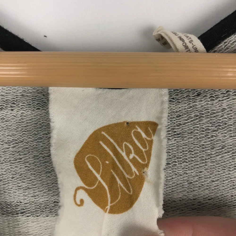 Anthropologie Lilka Gray Striped V-Neck Tunic Top - Image 5