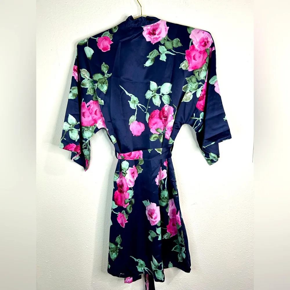 APT. 9 Women’s Satin Floral Kimono Robe Short Lightweight Lounge Navy Small - Image 9