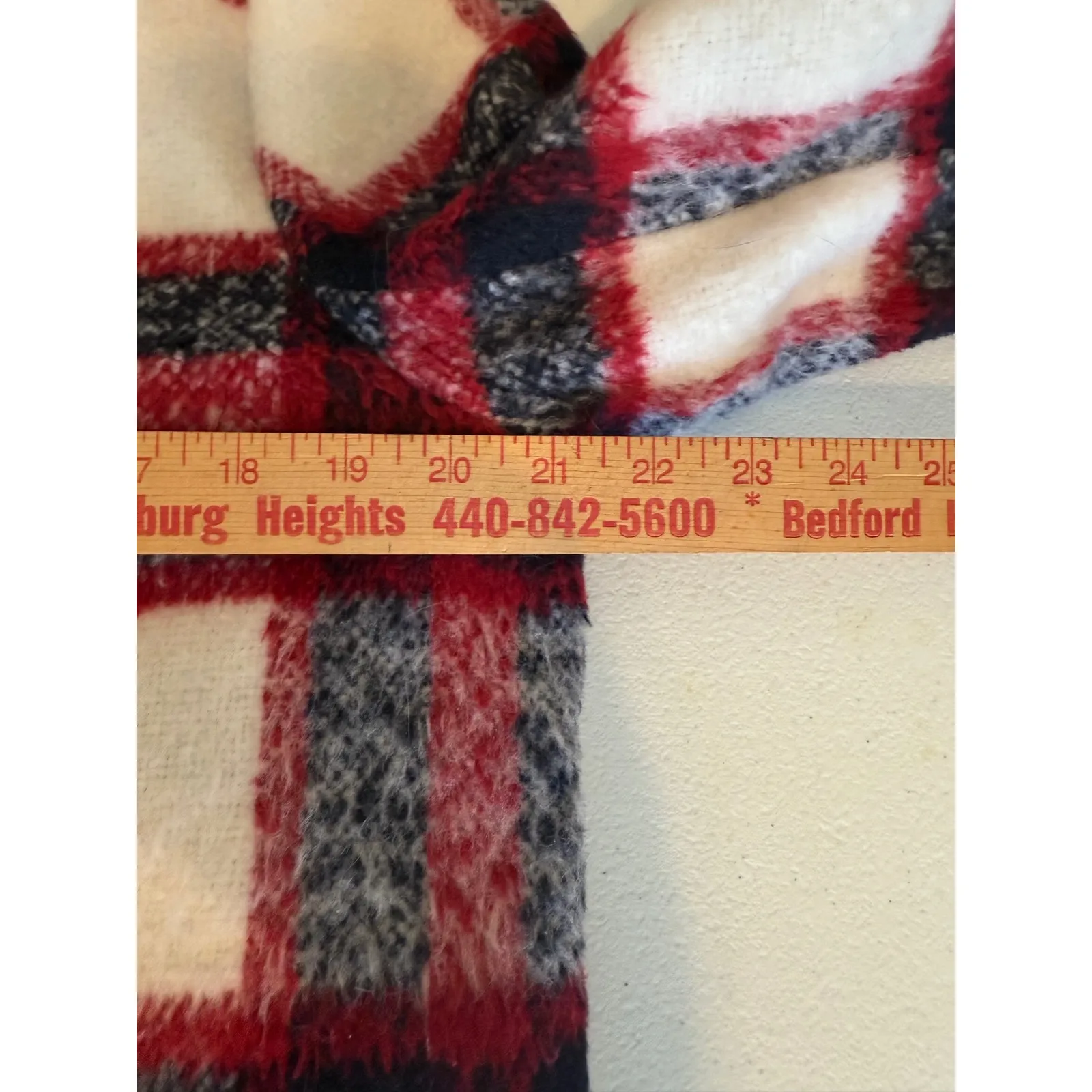 Abercrombie & Fitch Wool Blend Plaid Coat Jacket Red Black White Womens M Winter - Image 10