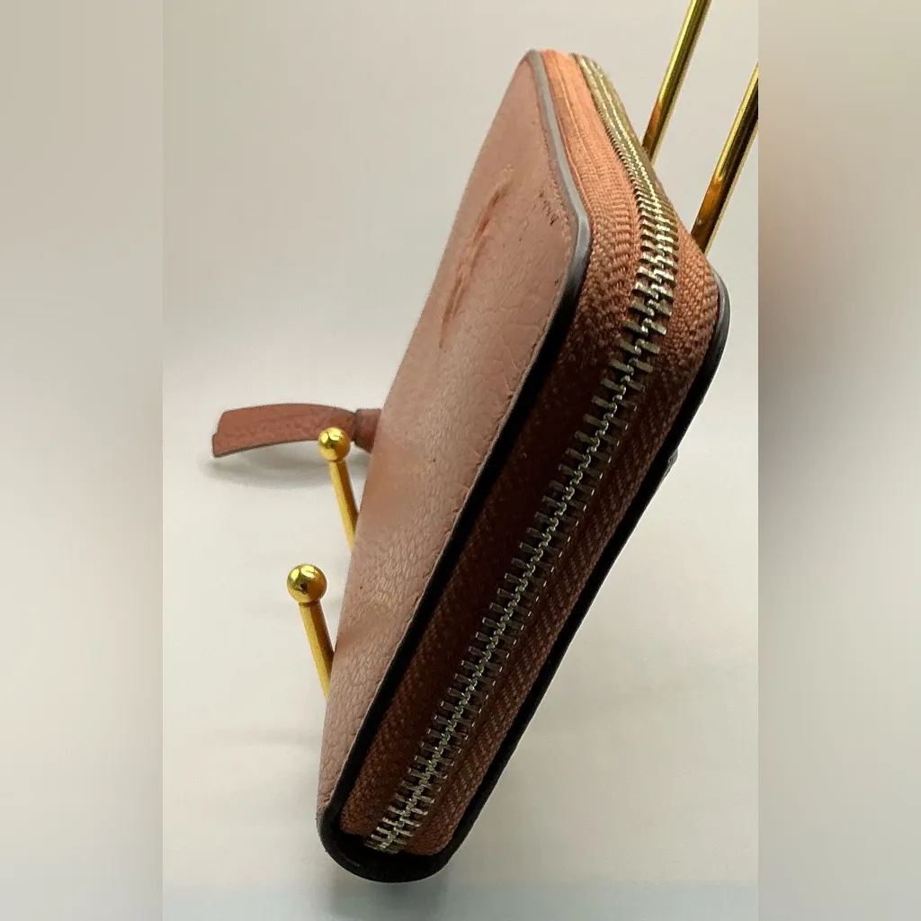 A Rare Vintage Burnt Sienna Leather Tory Burch Thea Long Continental Zip Wallet - Image 3