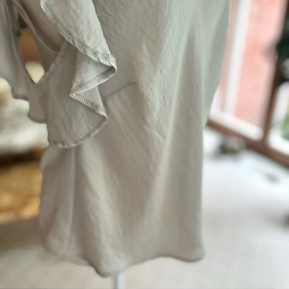 Key & Lime Flutter Sleeve Tank Top Cold Shoulder Tank Top Grey S Flowy Dressy Gray - Image 14