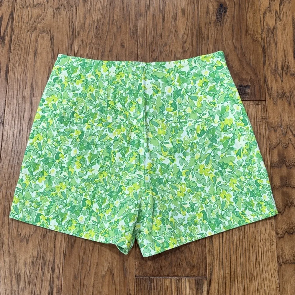 Hale Bob NWOT Green Floral High Waist Shorts size XS - Image 2