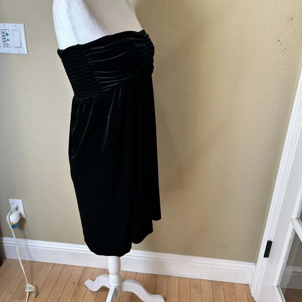 NWT OLD NAVY Stretch Velvet Strapless Mini Dress Size Small Ruched - Image 9