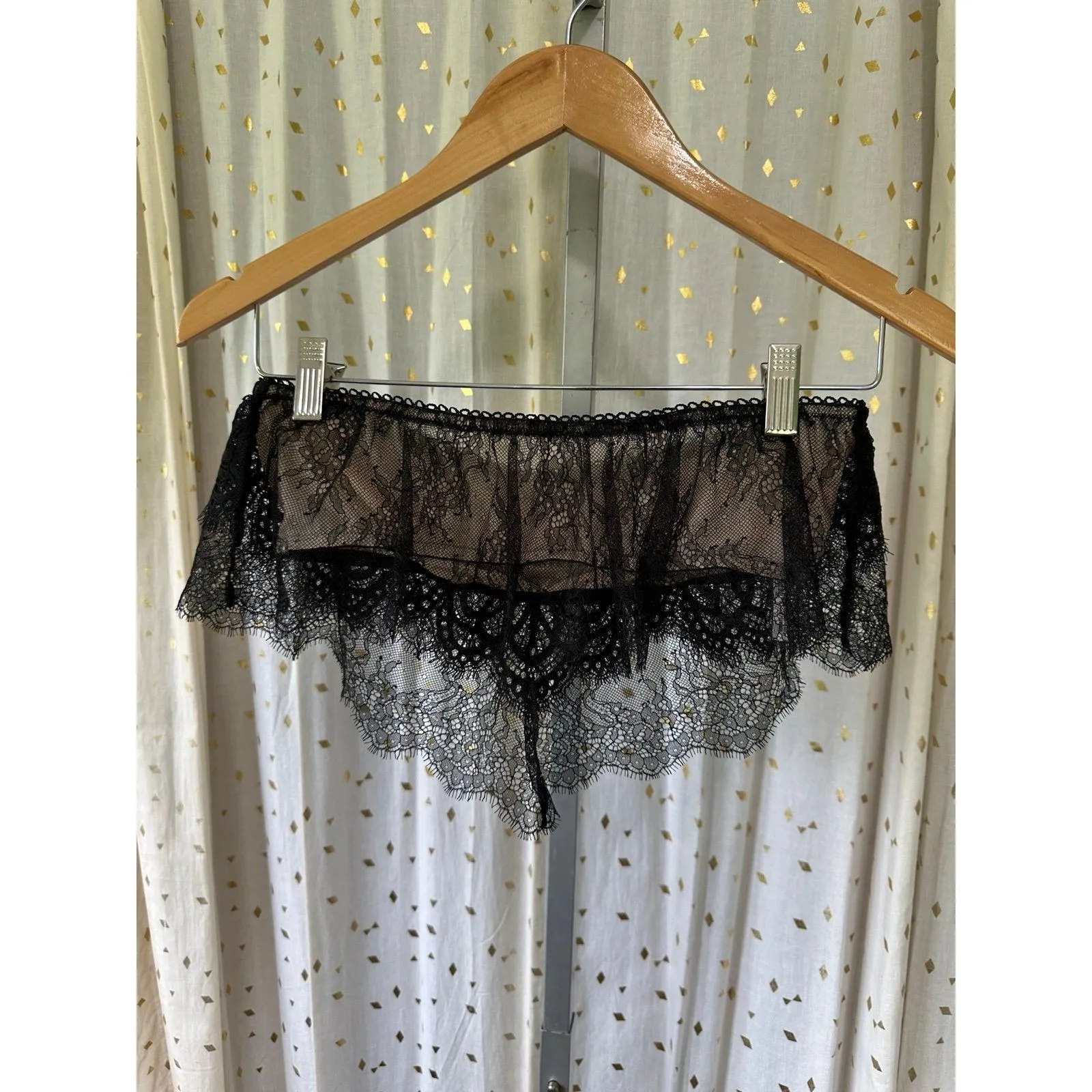 NWOT Victoria's Secret Dream Angels Convertible Lace Bralette Sexy Crop Top M - Image 3