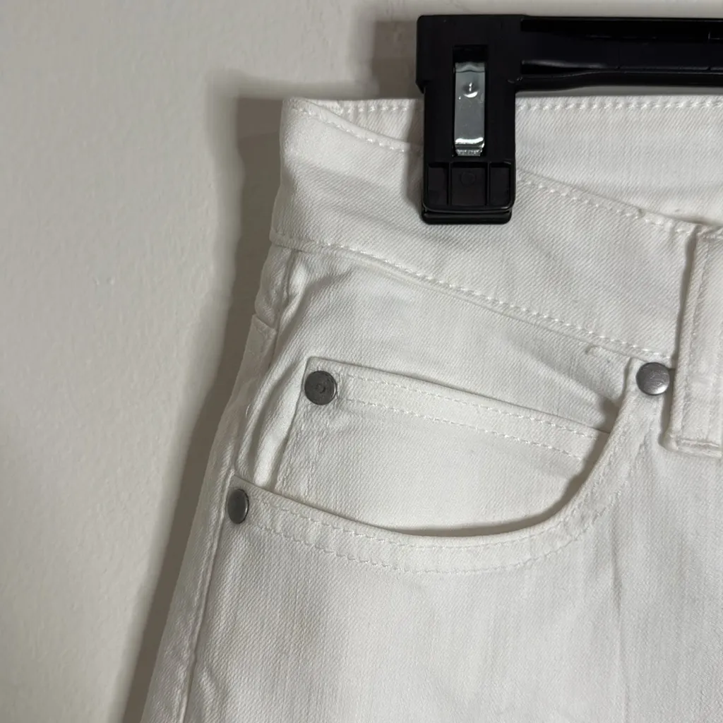 Eileen Fisher Hi-Rise Straight Stretch Denim White Organic Cotton Jeans size 6 - Image 6