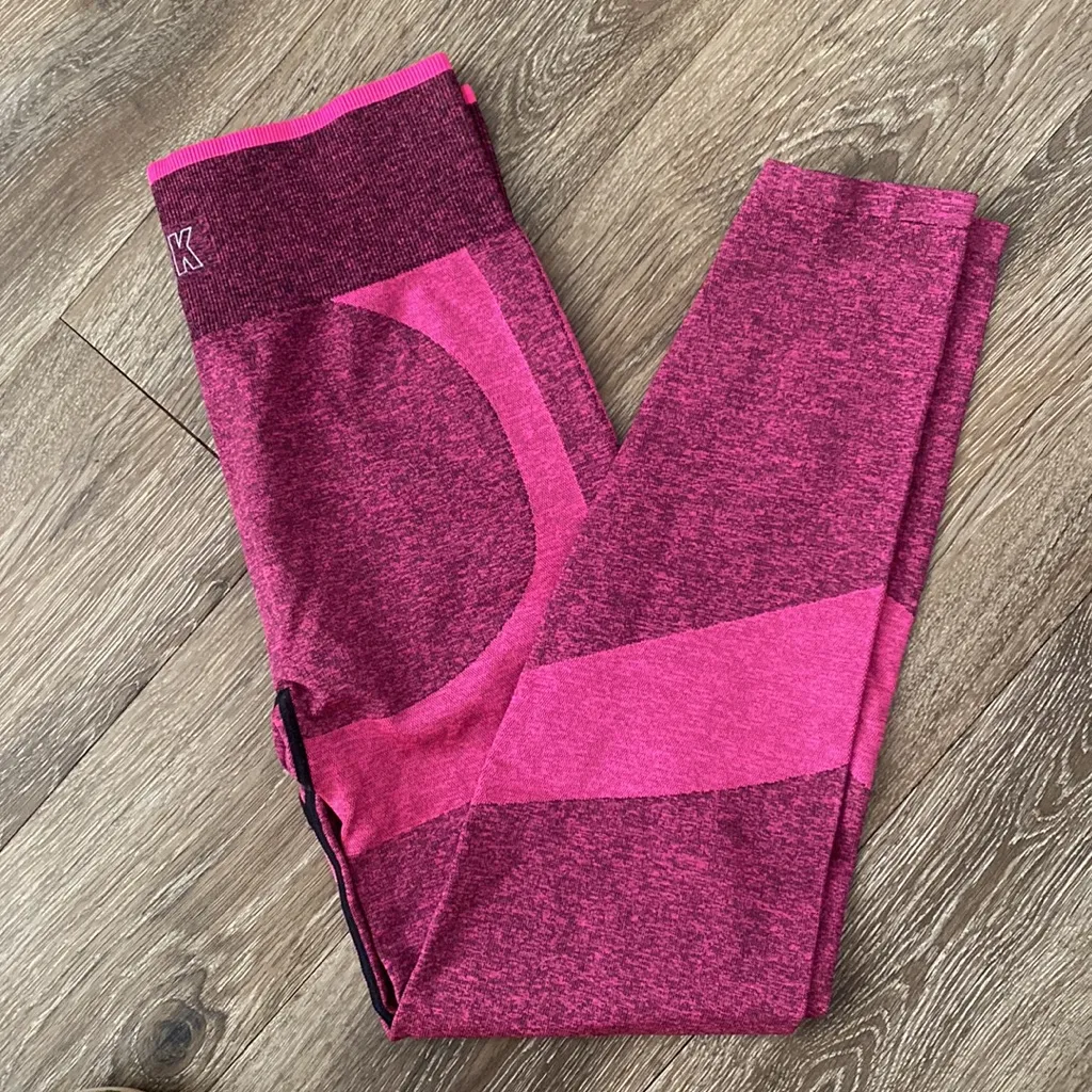 PINK Victoria’s Secret Hot Pink High Waisted Seamless Leggings Size M - Image 2