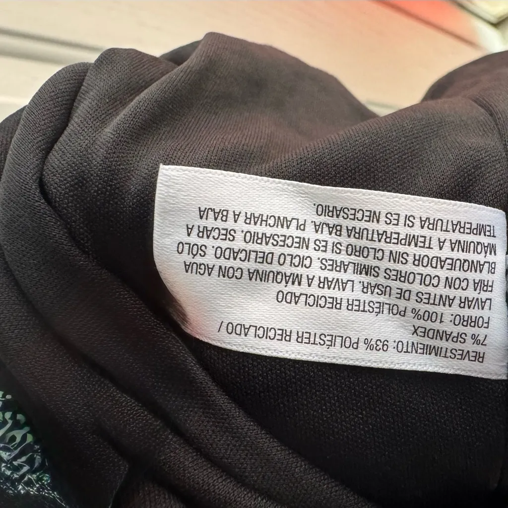 ART CLASS XL Sequin Mini Dress Black Iridescent Sparkly Party Dress - Image 4