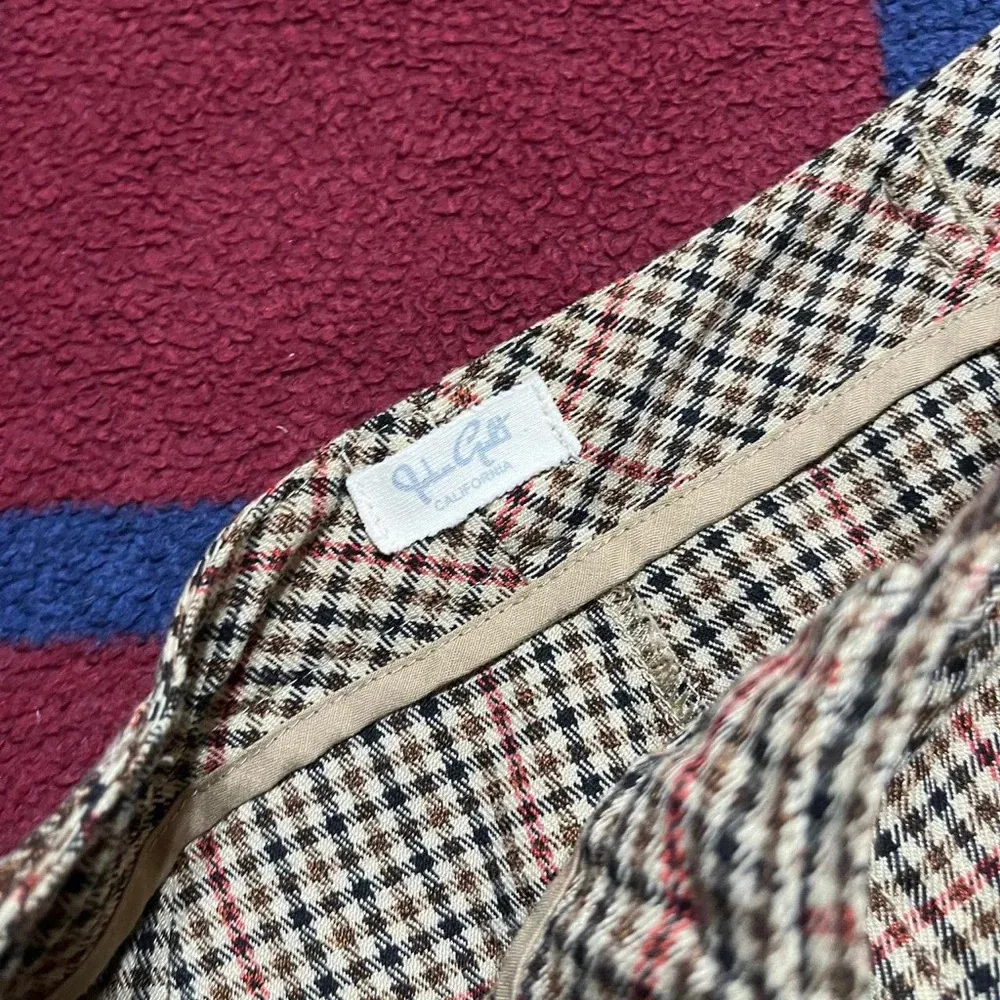 Brandy Melville tilden checkered pants
No size tag - fits like XS

J. Galt MH260 - Image 2