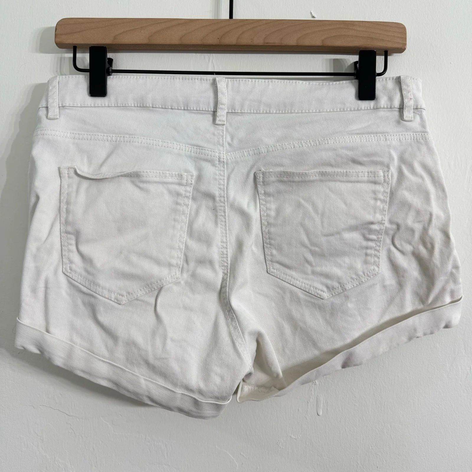 H&M White Twill Shorts Size 8 - Image 5