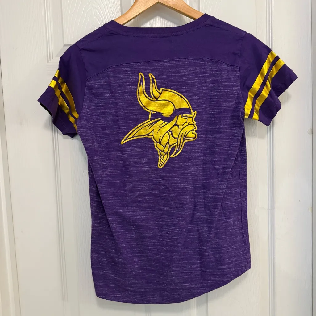 NWOT Women's Minnesota Vikings Purple Short Sleeve Shirt - Image 2