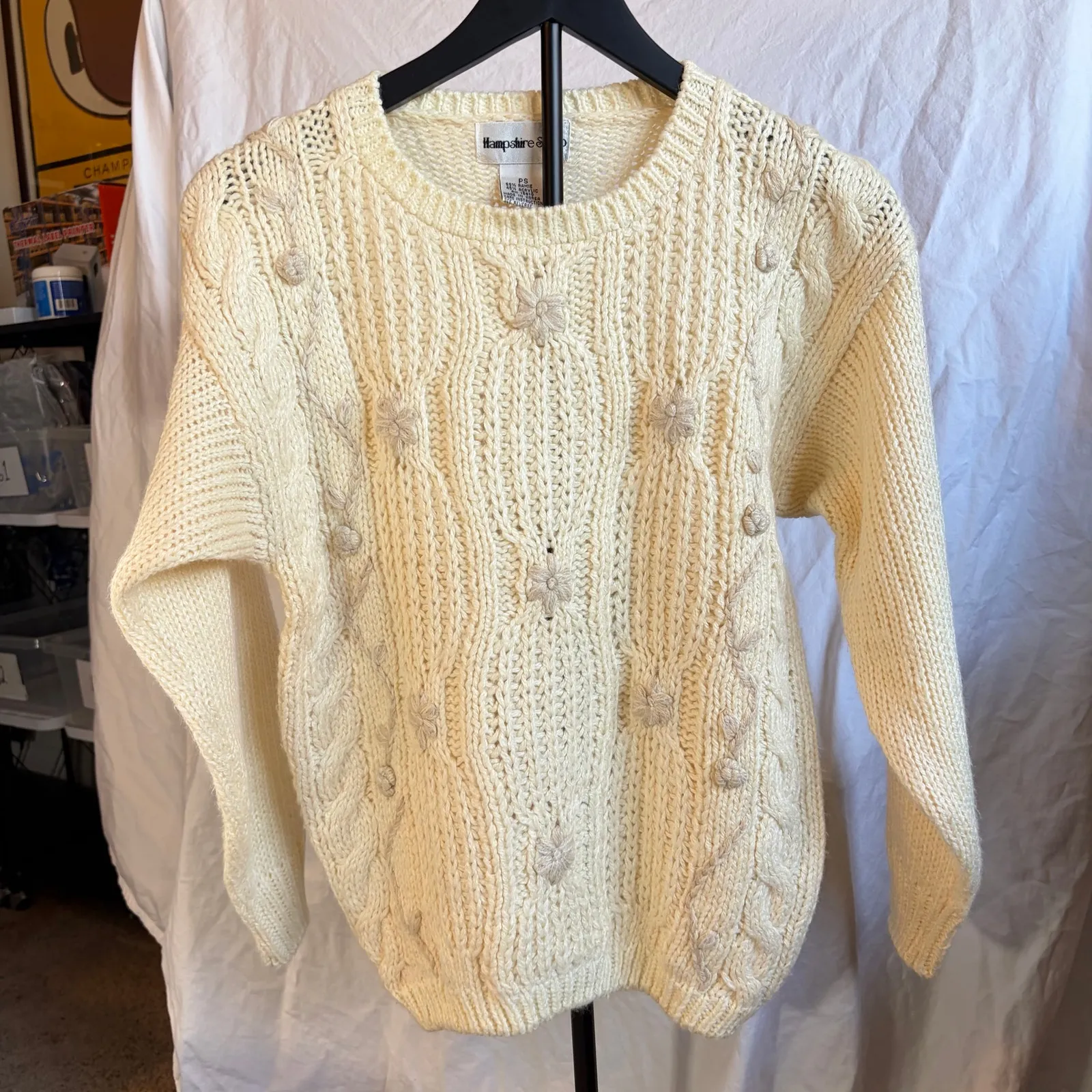 VTG Hampshire Studio womens cream sweater embroidered flowers. Size PS. 80s - Image 5