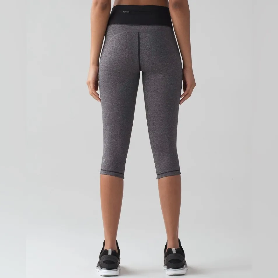 Lululemon Smooth stride Crop (985) - Image 4
