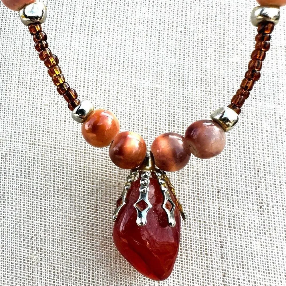 Carnelian Orange beaded pendant necklace - Image 4