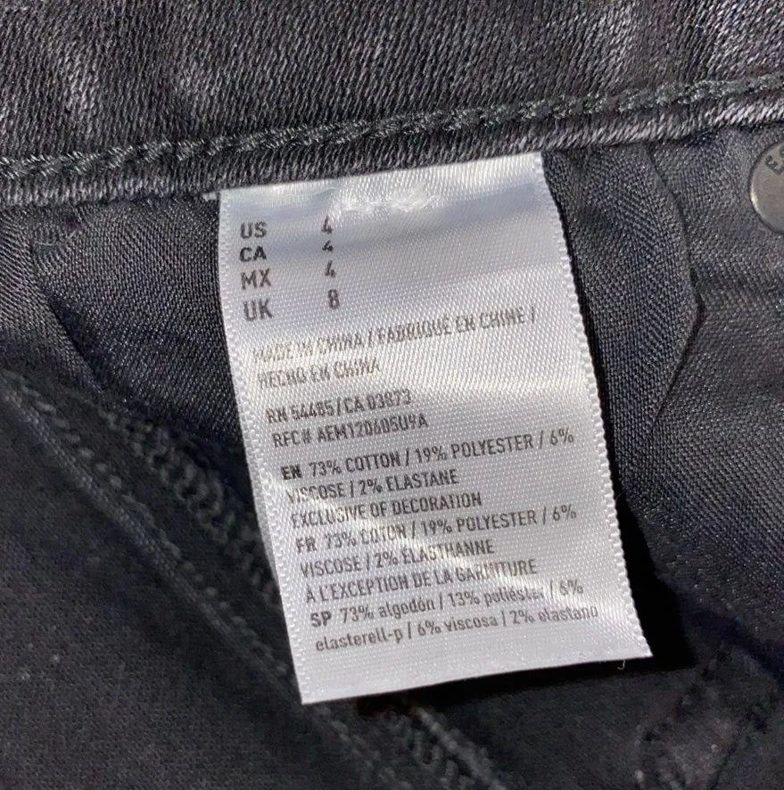 American Eagle Outfitters Women's Black Shorts Size 4 - Image 4