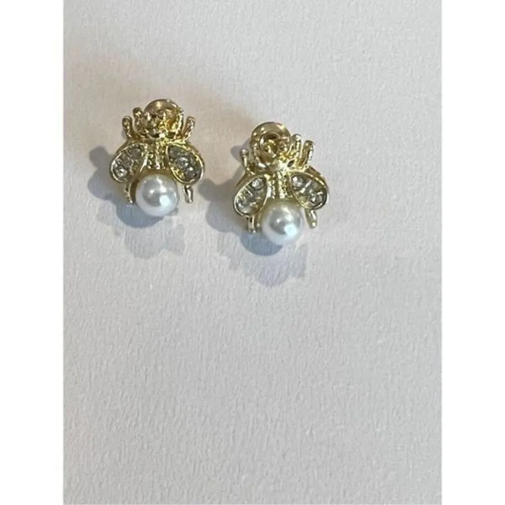 Bee Earrings bee Pearl stud Earrings Gold - Image 3