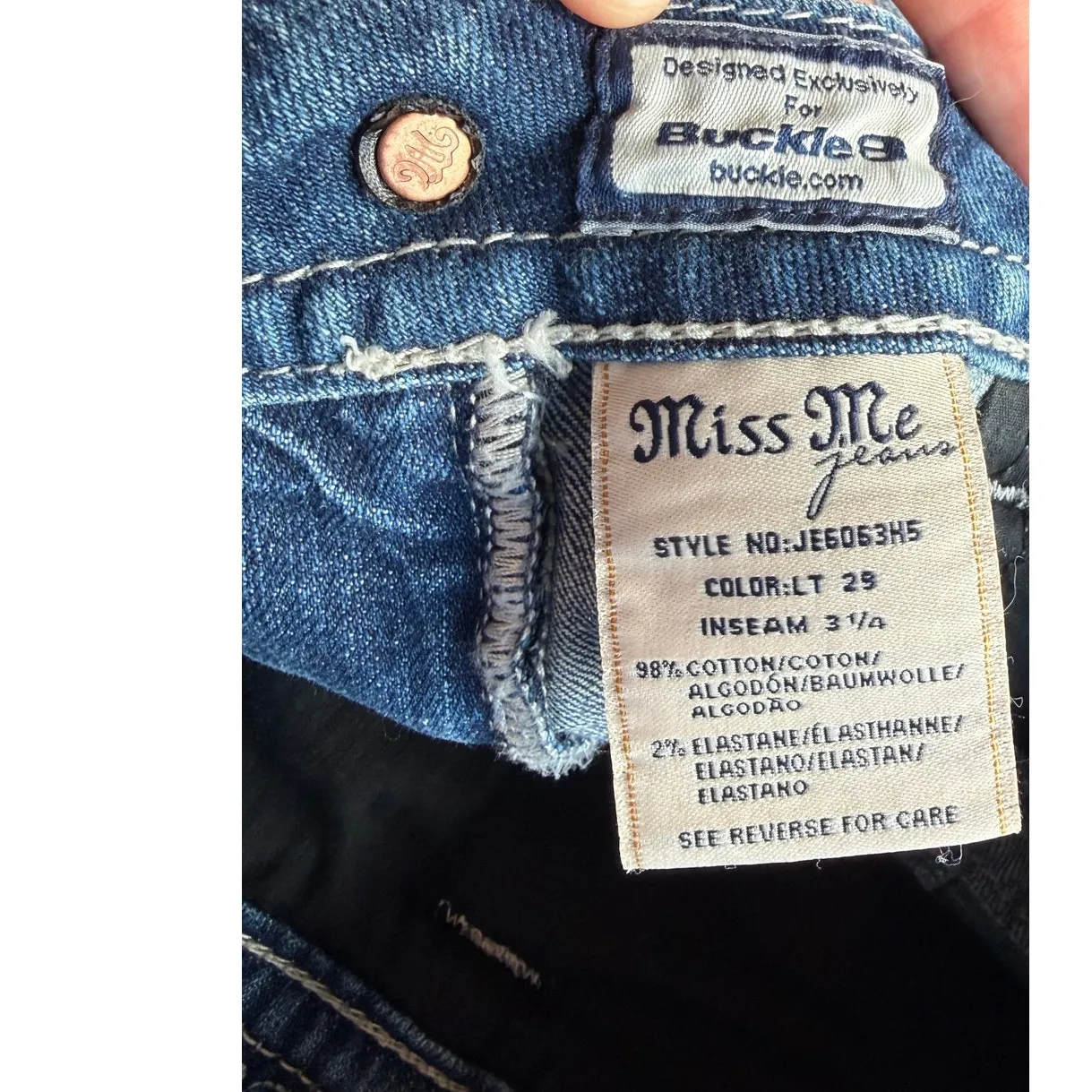 Y2K Miss Me Embellished Denim Cutoff Shorts Size 28 Low Rise - Image 5