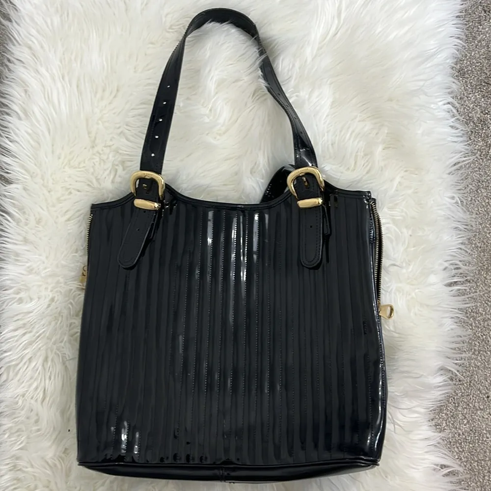 Ted Baker London Patent Tama Black, Gold Tone Large Purse Shoulder Bag - Image 9