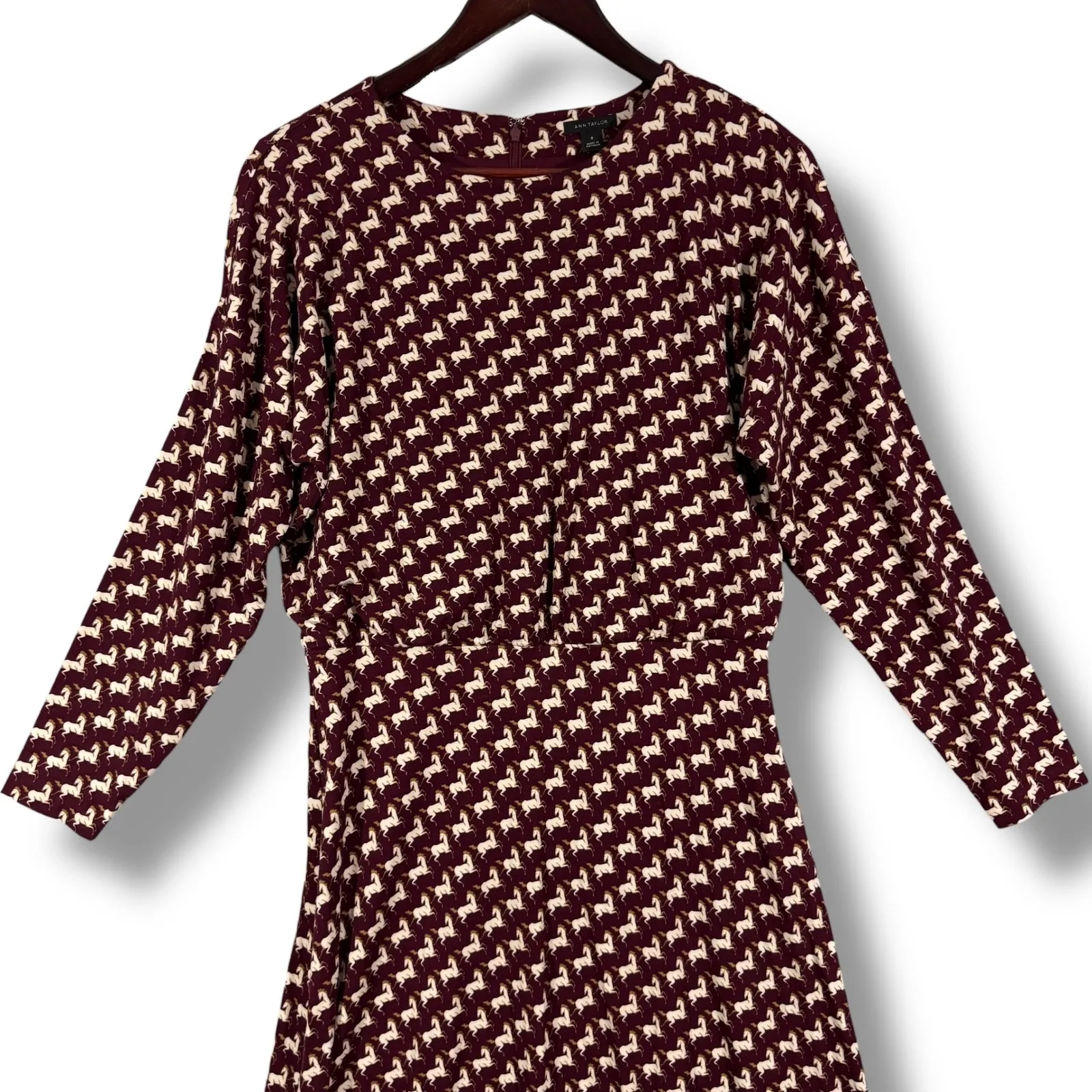 Ann Taylor Horse Print Blouson Midi Dress Burgundy Smoked Garnet Size 8 - Image 3