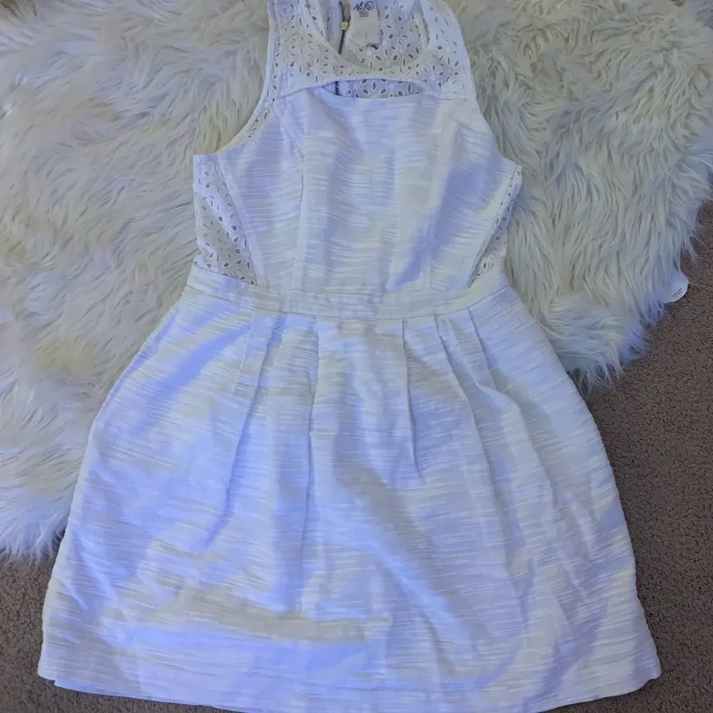 Ali Ro white dress size 4 - Image 4