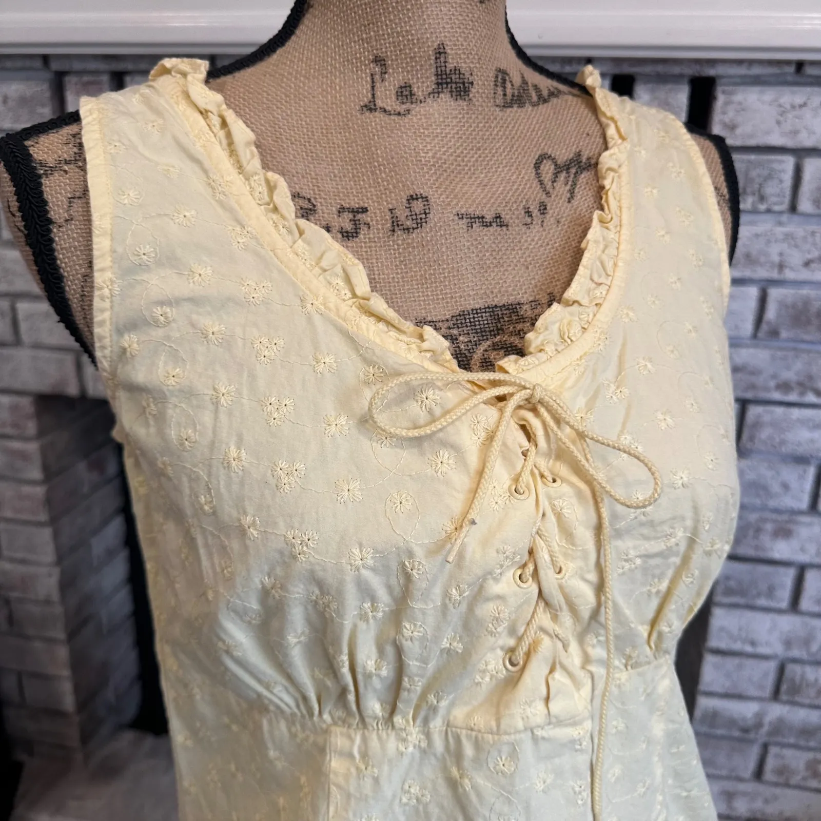 Y2K Faded Glory Yellow Eyelet Lace Up A Line Dress Women's Size 8 Cotton - Image 4