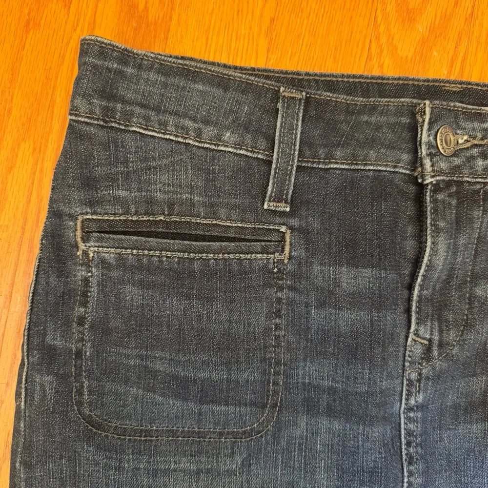 Levi’s Denim Dark Wash Skirt Women’s Size 4 - Image 3