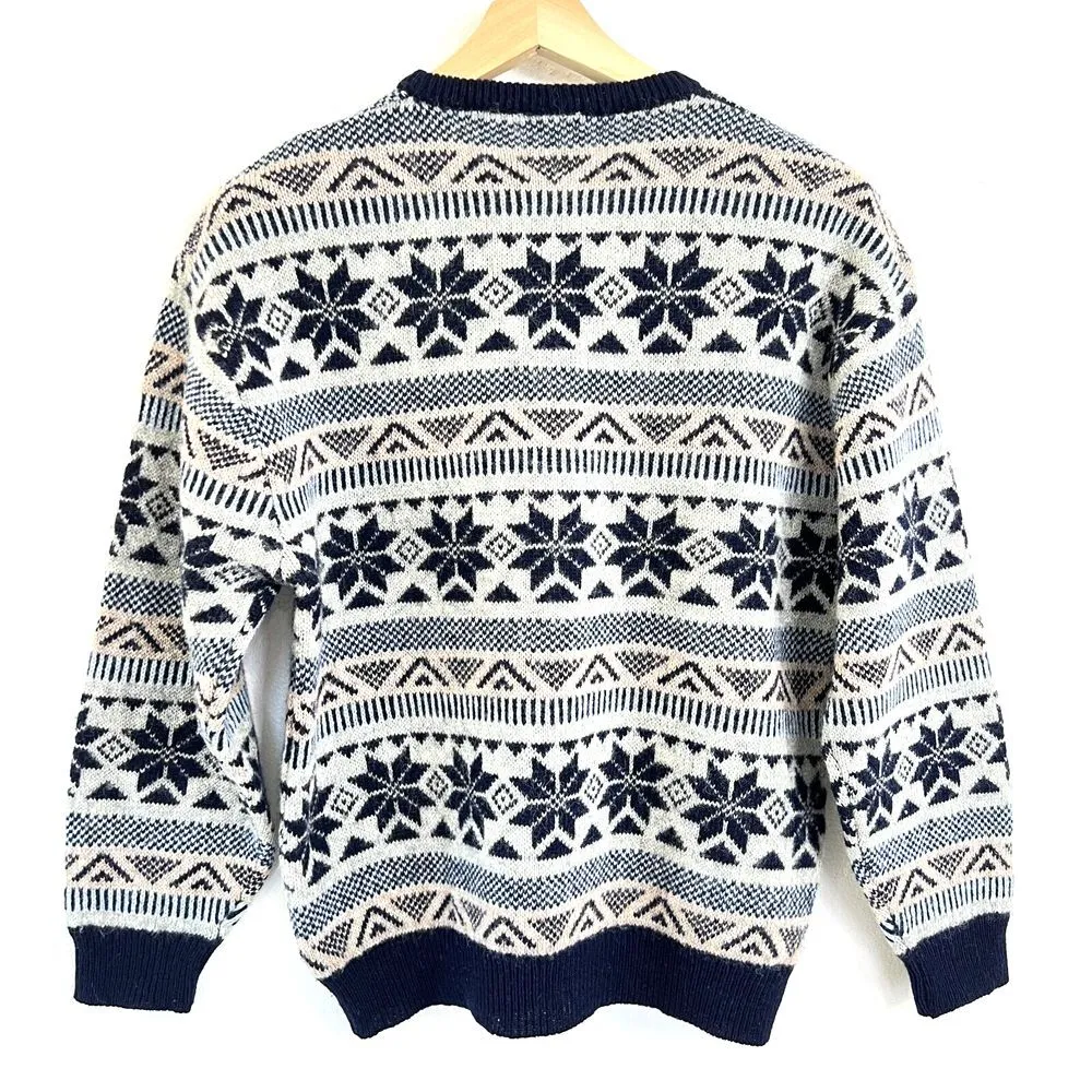 Vtg. Richmond 100% Wool Blue Gray Snowflake Pattern Sweater Womens Large Classic - Image 2