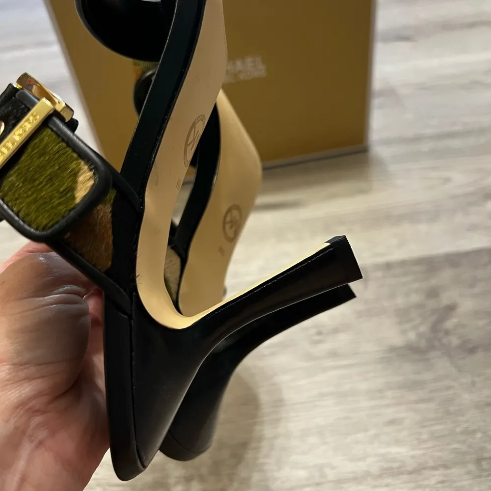 Michael Kors Colby Camouflage Print Calf Hair Sandal size 8 - Image 6