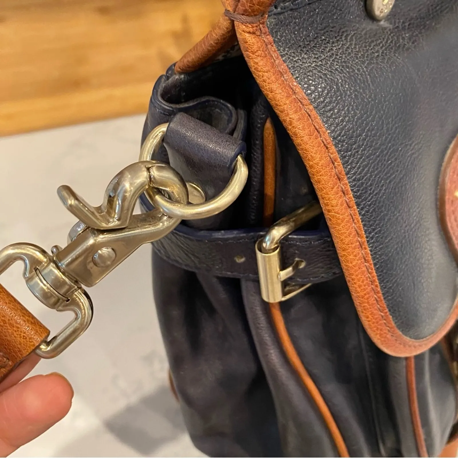 Anthropologie Schuller & Sons Philadelphia leather works Messenger bag classic - Image 12