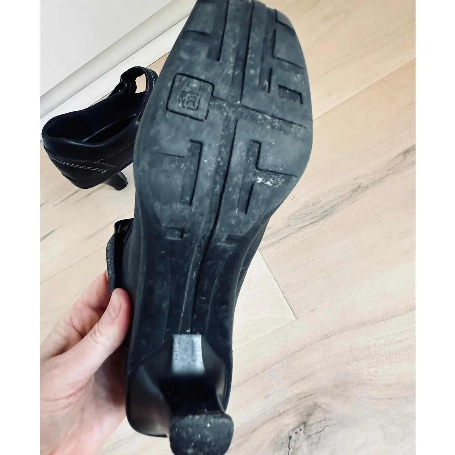 Y2K Leather Heeled Mary Janes Black Kenneth Cole Reaction Square Toe Classic - Image 4