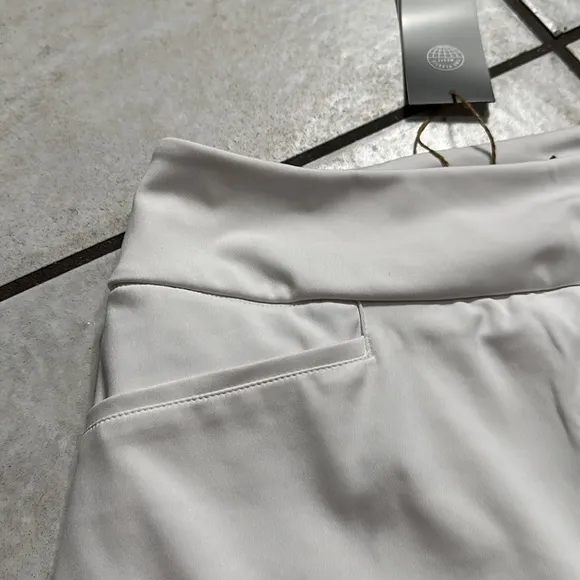 NWT Adidas Women's‎ Ultimate365 Printed Primegreen Golf Skort - Image 3