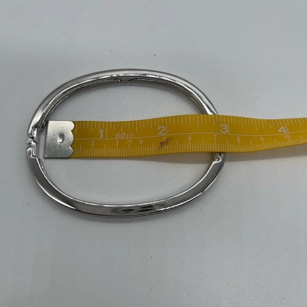 Swarovski Silver Tone Metal with Crystals Bezels Oval Bracelet - Image 7