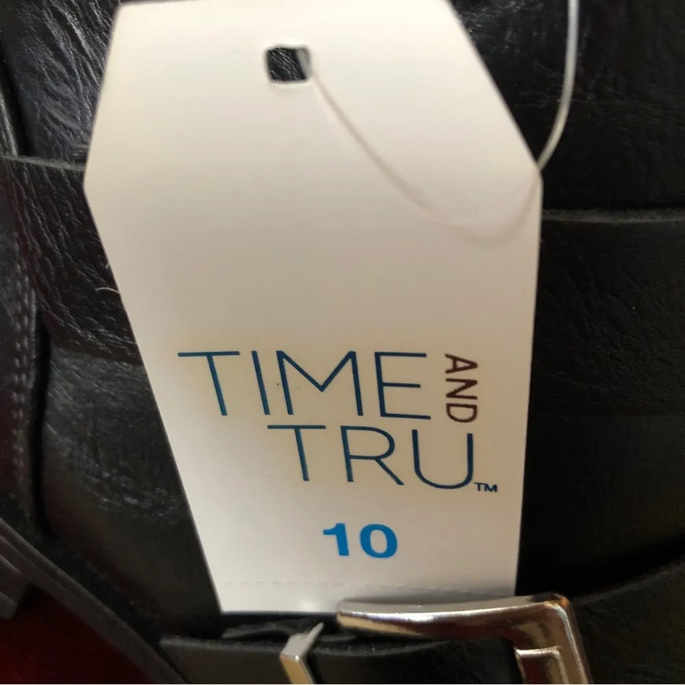 Womens TIME and TRU Stylish Black Buckle Ankle Boot Size 10 Size Zip New - Image 7