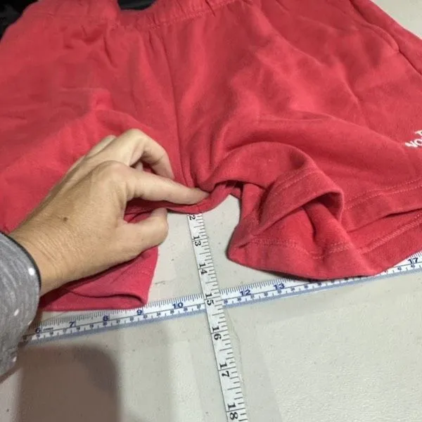 The North‎ Face Women’s Red Sweat-shorts Long Shorts Size Medium - Image 10