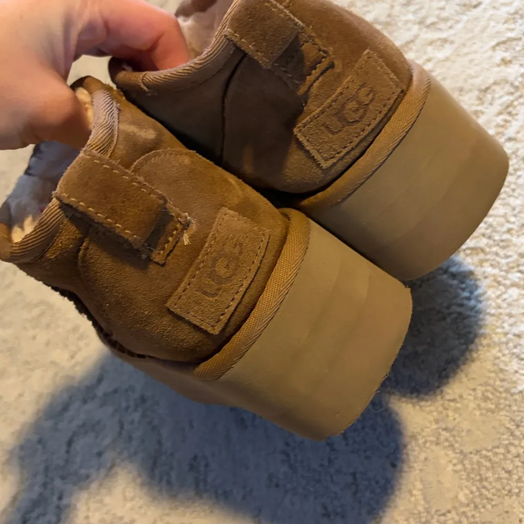 UGG classic ultra mini platform boots - Image 4