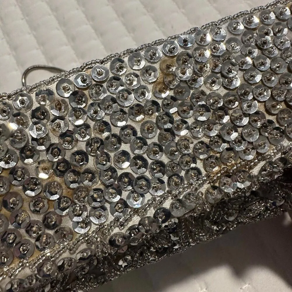 Women’s Beaded Bead Sequin Hand Bag Evening Purse Silver Tone - Image 6