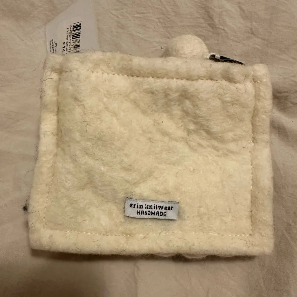 Erin Knitwear Handmade Wool Sheep Coin Purse – Made in Ireland - Image 4