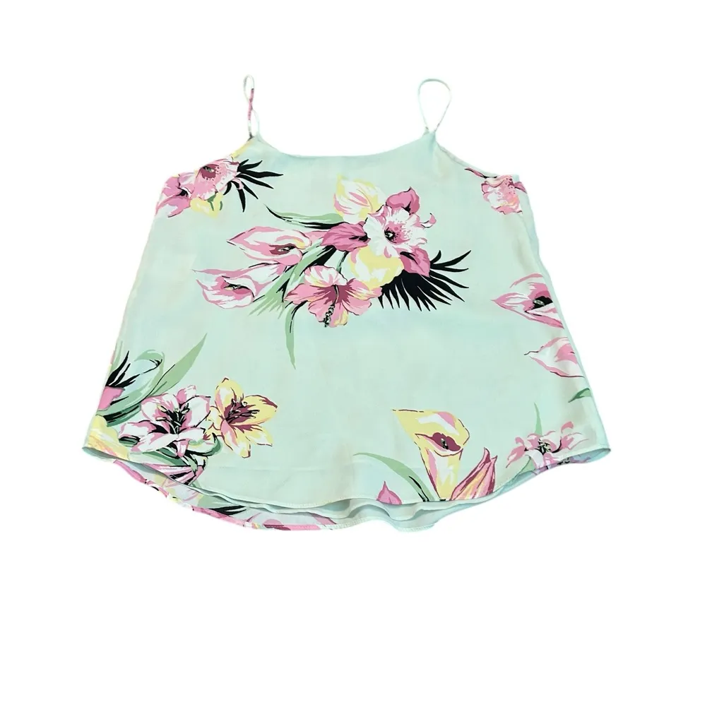 3/$15 BAR III floral tank - Image 4