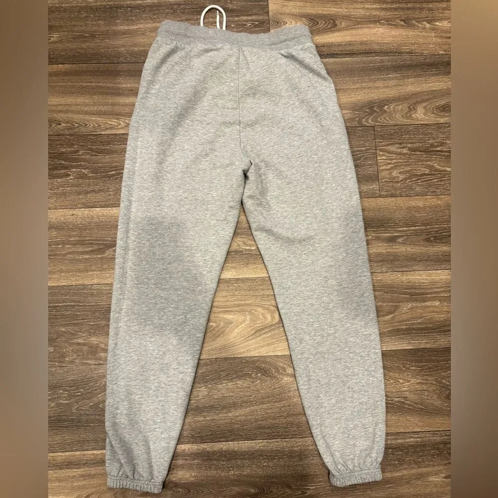 Aritzia Sunday Best Light Gray Joggers - Image 3