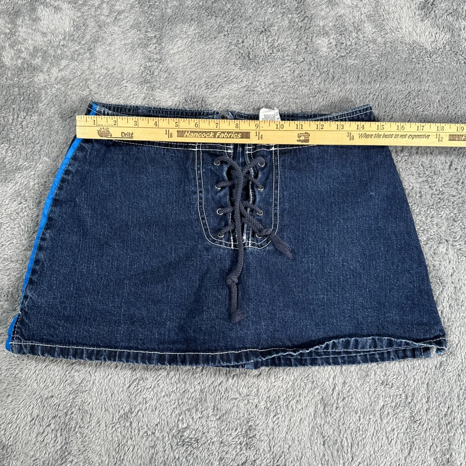 Rare Y2k VTG Jordache Denim Jean Shorts High Waist Black Stich Lace Up SZ 7/8 - Image 7