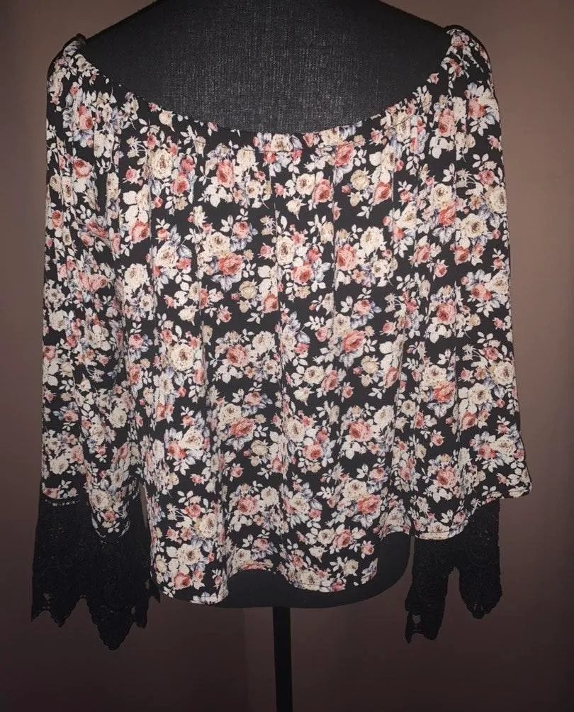 Floral Off Shoulder Blouse - Image 3
