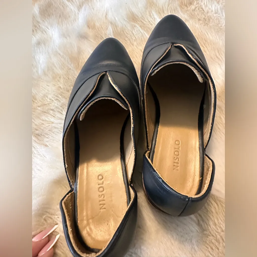 Nisolo Black Size 8.5 - Image 2
