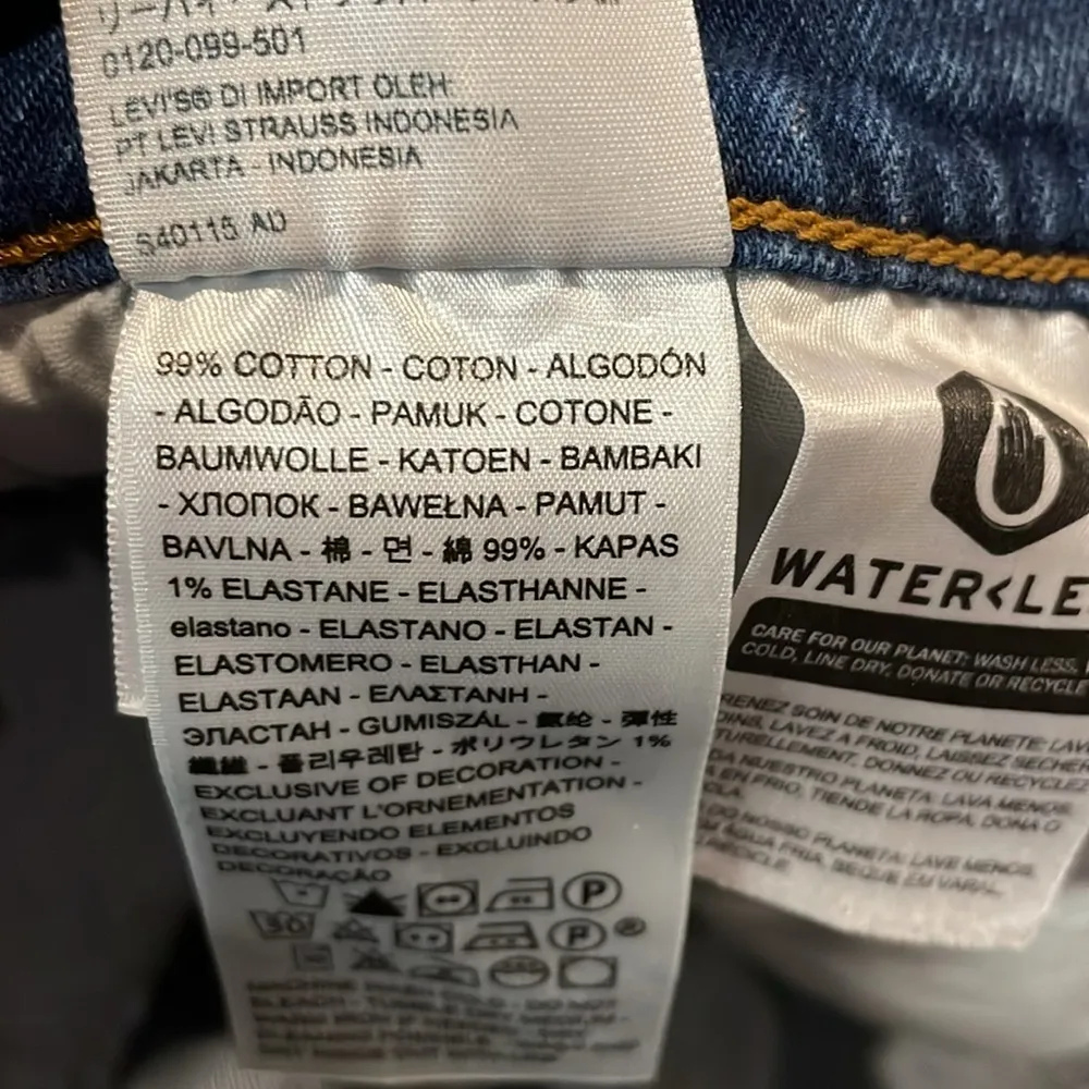 Levis Premium- Wedgie Jeans High Rise Dark Wash Button Fly Tapered Leg- Size 27 - Image 12