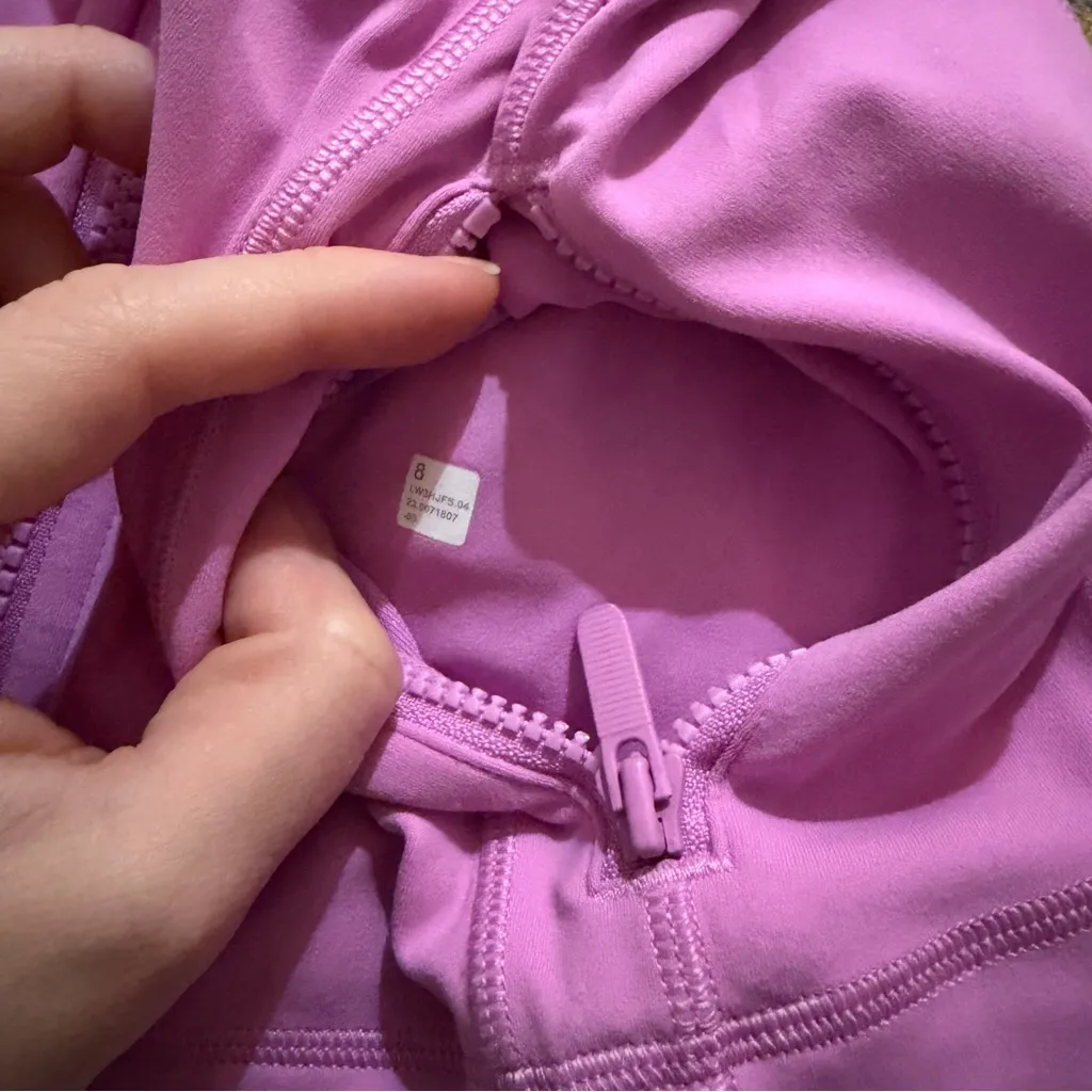 Lululemon cropped define jacket vita pink size 8 - Image 2