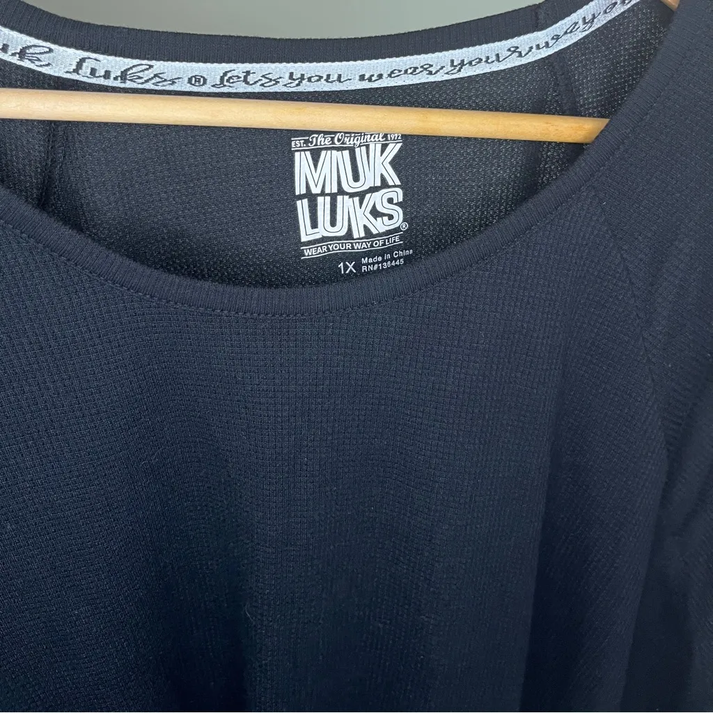 The Original Muk Luks Womens Long Sleeve Waffle Knit Top Plus Size 1X Black Cozy - Image 5