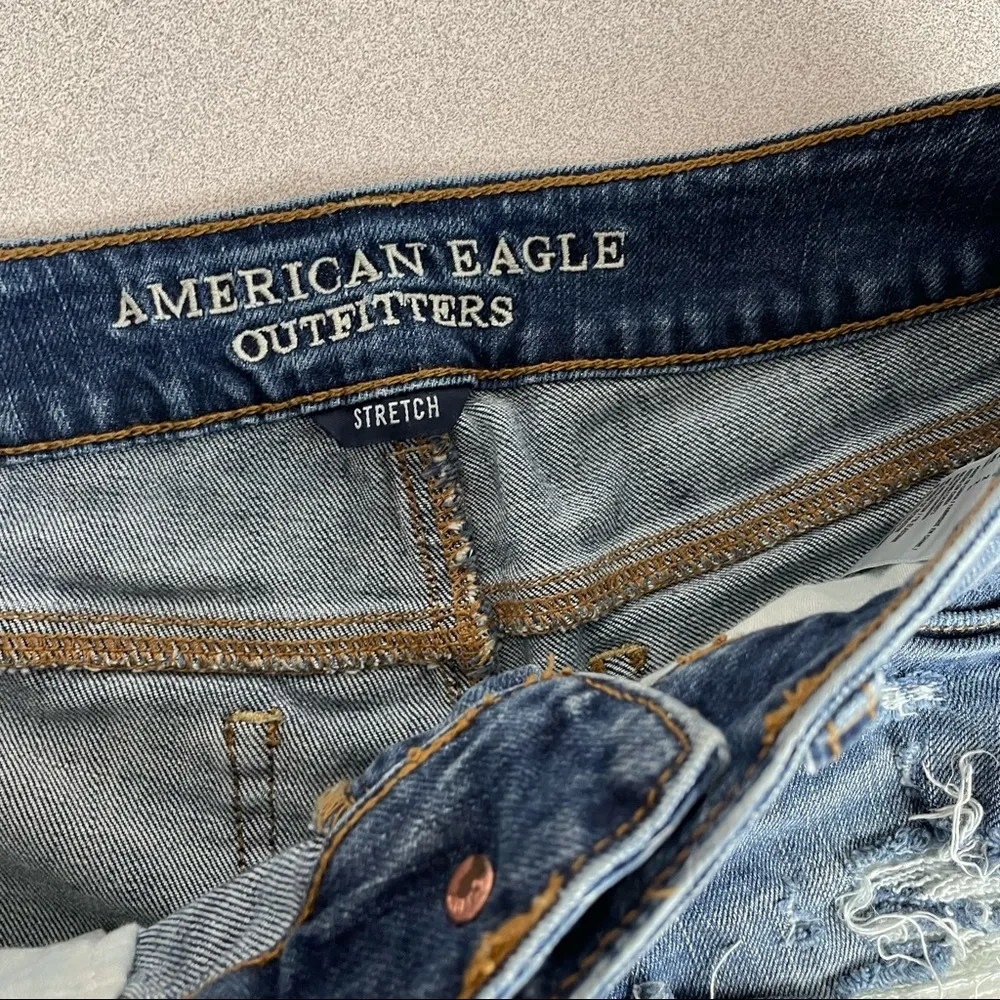 American Eagle Shortie Distressed Denim Shorts - Image 4