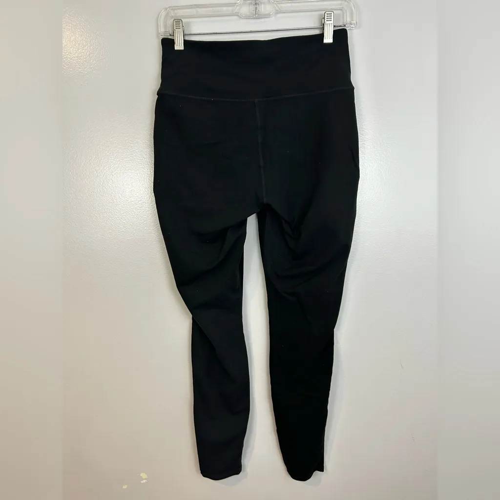 Athleta  Black Suede Strut Legging High Waisted Leggings Size Small - Image 7