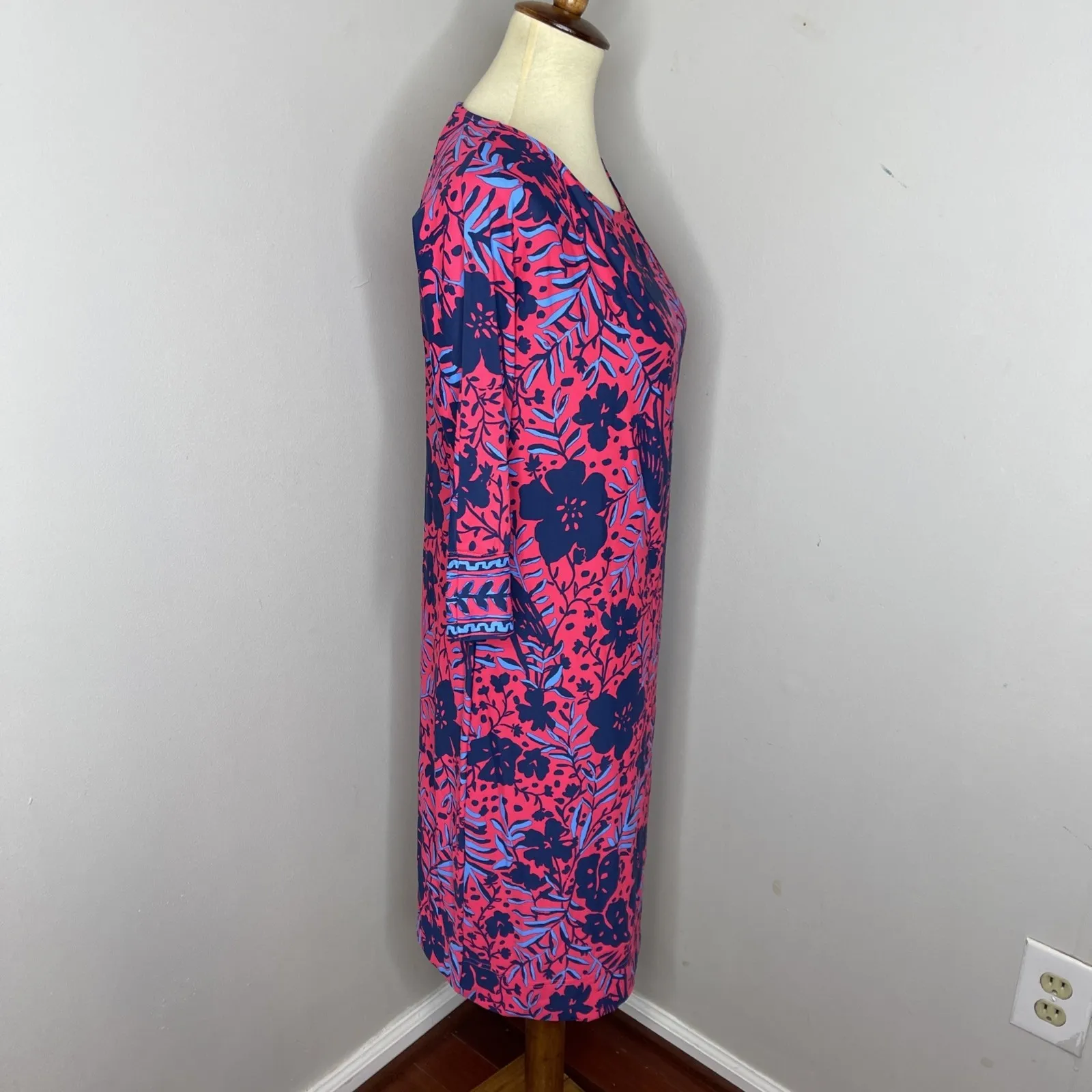 Lilly Pulitzer Braedyn UPF 50 Shealth Dress in Ruby Red Heron My‎ Own XS - Image 4