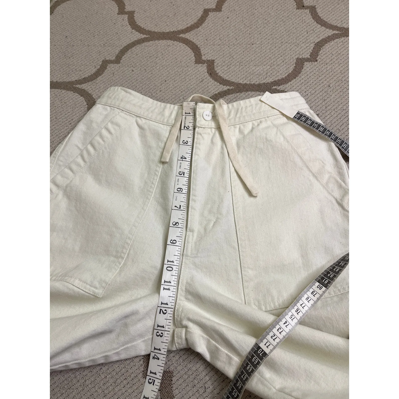 Wray Lake Butter Jeans, Size 4 High Rise Crop Cream Beige Elastic Waist Wide Leg - Image 6