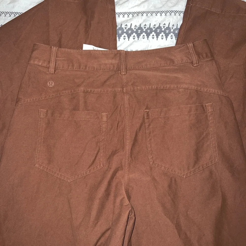 Lululemon High-Rise Wide-Leg Pant Light size 29” - Image 5