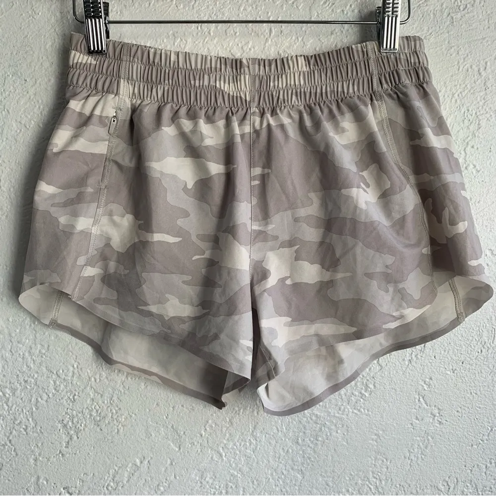 Athleta XS Camo Short - Image 2